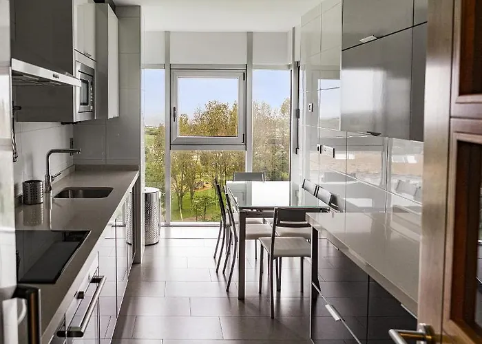 Sakura Homes Torre De Hercules 7 Plazas A Coruna