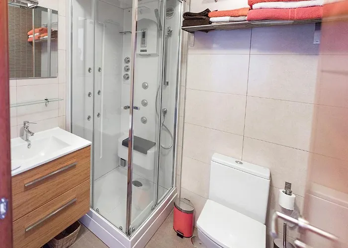 Sakura Homes Torre De Hercules 7 Plazas *