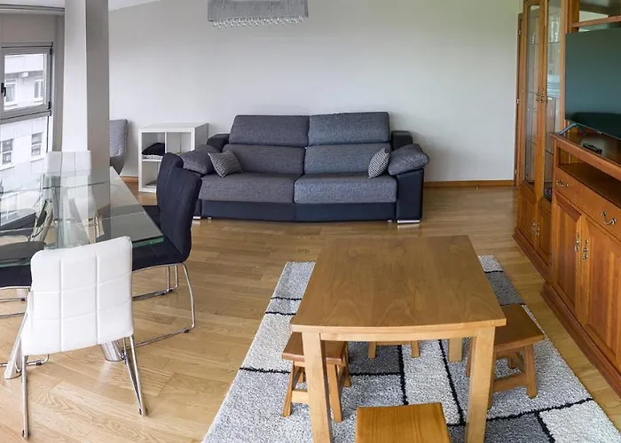 Apartment Sakura Homes Torre De Hercules 7 Plazas A Coruna